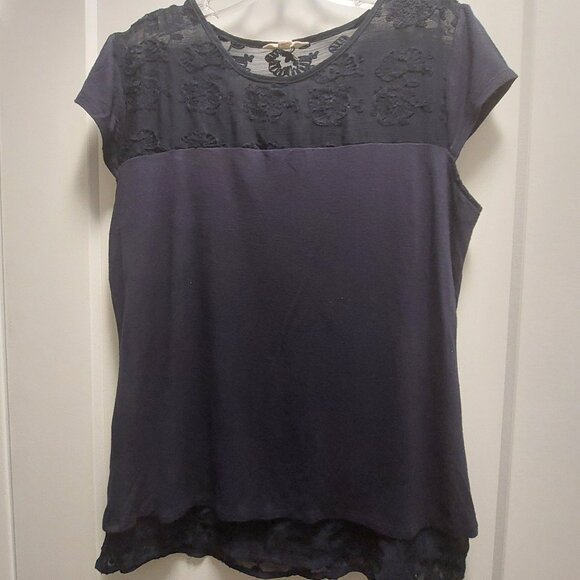 ADIVA Women's Navy Floral Stretch Cap Sleeves 2-Tier Top w/Lace Accent - Medium - Picture 6 of 9